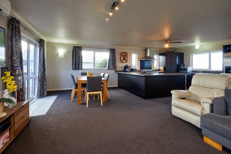 Photo of property in 5 Hawthorne Road, Kaikoura, 7300