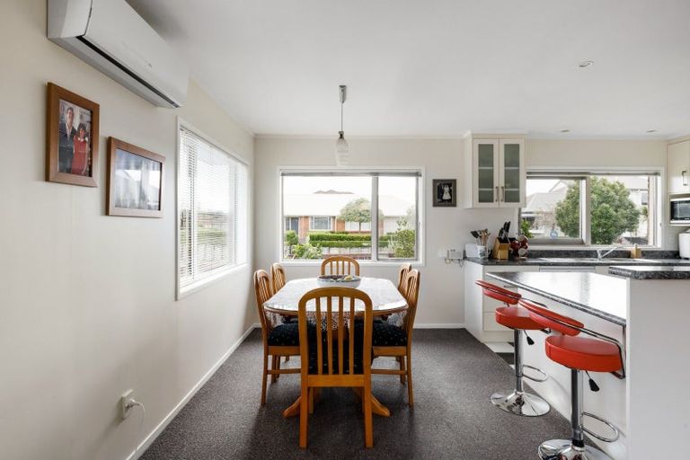 Photo of property in 3 Dallinger Street, St Andrews, Hamilton, 3200