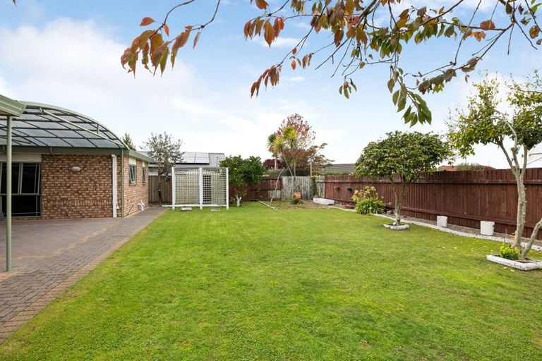 Photo of property in 6 Bouverie Crescent, Flagstaff, Hamilton, 3210