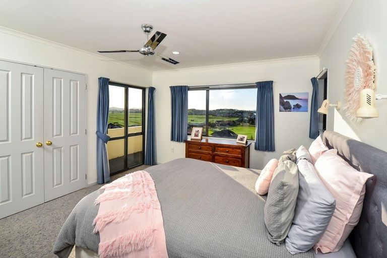 Photo of property in 4 Pampas Place, Western Heights, Hamilton, 3200