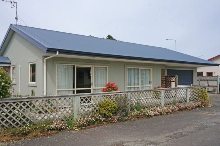 Photo of property in 2c Macmaster Street, Richmond, Invercargill, 9810