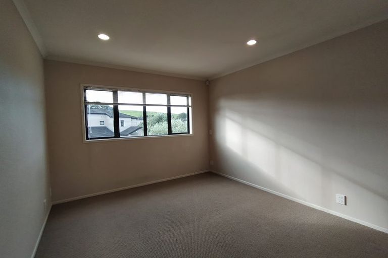 Photo of property in 82 Skip Lane, East Tamaki, Auckland, 2013