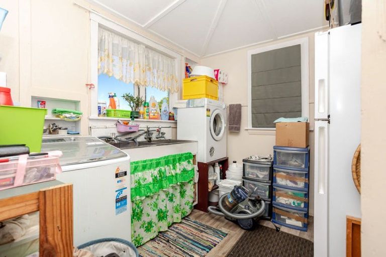 Photo of property in 276 High Street, Dannevirke, 4930