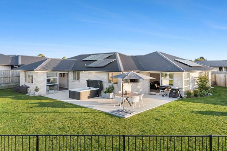 Photo of property in 8 Karamu Lane, Kihikihi, Te Awamutu, 3800