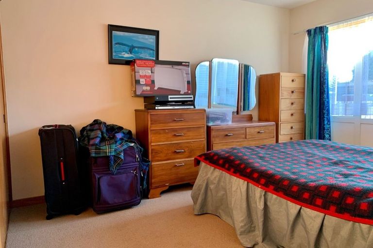 Photo of property in 2/17 Torrens Road, Hillmorton, Christchurch, 8024