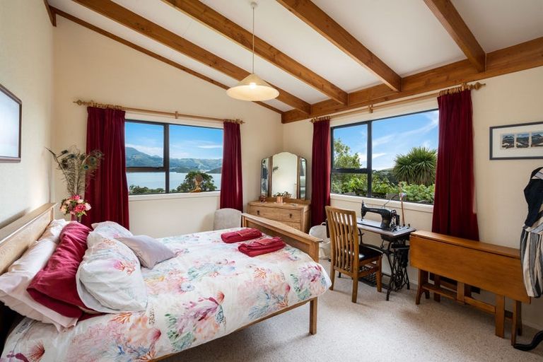 Photo of property in 32 Frances Street, Broad Bay, Dunedin, 9014