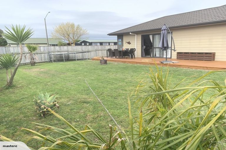 Photo of property in 23 Palgrave Avenue, Flaxmere, Hastings, 4120