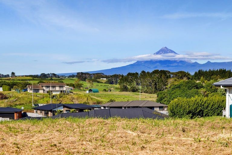 Photo of property in 1 Hinz Lane, Bell Block, New Plymouth, 4312