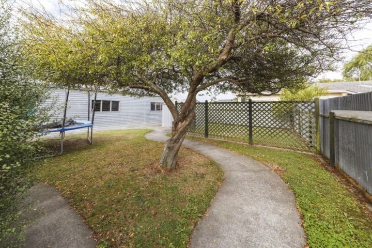 Photo of property in 32 Shelley Street, Rolleston, 7614