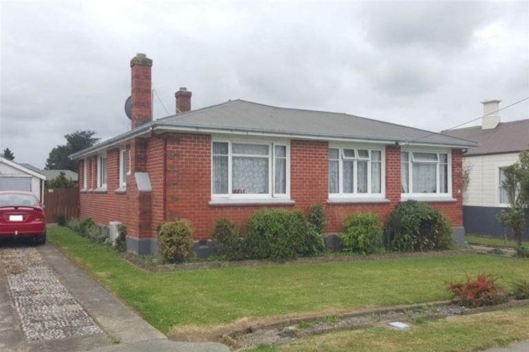 Photo of property in 18 Exeter Street, Waimate, 7924