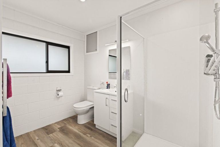 Photo of property in 6a Cutfield Street, Inglewood, 4330