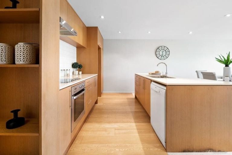 Photo of property in 302/252 Centreway Road, Orewa, 0931