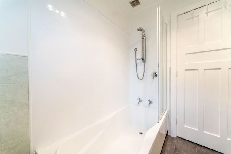 Photo of property in 266 Church Street, West End, Timaru, 7910