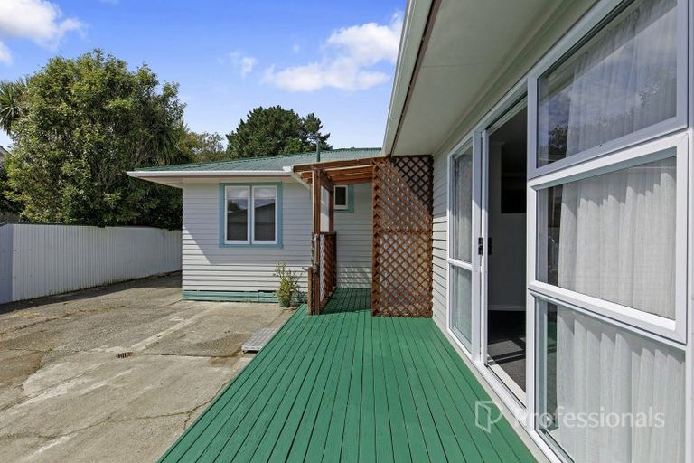 Photo of property in 60 Cruickshank Road, Clouston Park, Upper Hutt, 5018