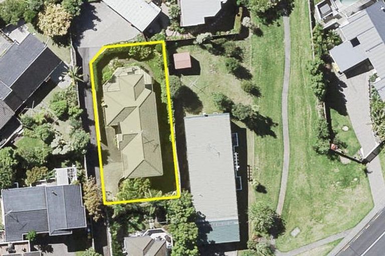 Photo of property in 57a Glencoe Road, Browns Bay, Auckland, 0630