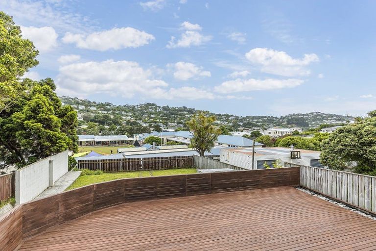 Photo of property in 110 Miramar North Road, Miramar, Wellington, 6022