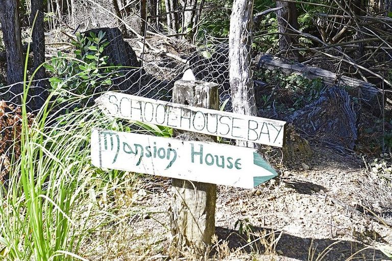 Photo of property in 6 Lavinia Place, Kawau Island, 0920