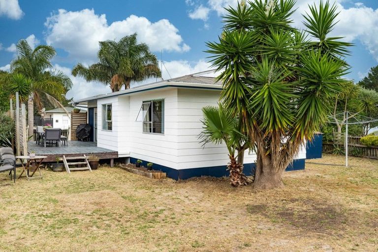 Photo of property in 8 Kuparu Place, Ruakaka, 0116