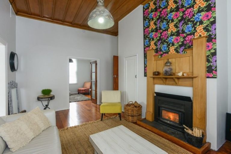 Photo of property in 3 Paradise Road, Napier South, Napier, 4110