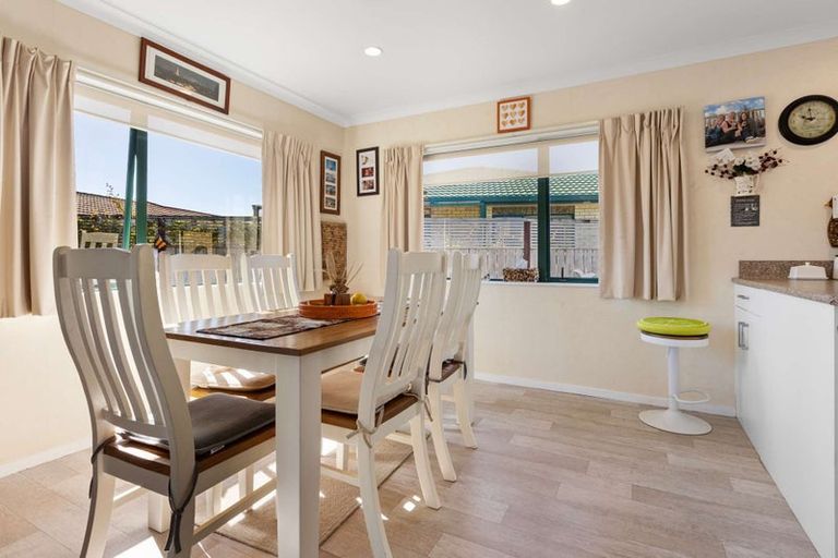 Photo of property in 48 Taupata Place, Kaitaia, 0410