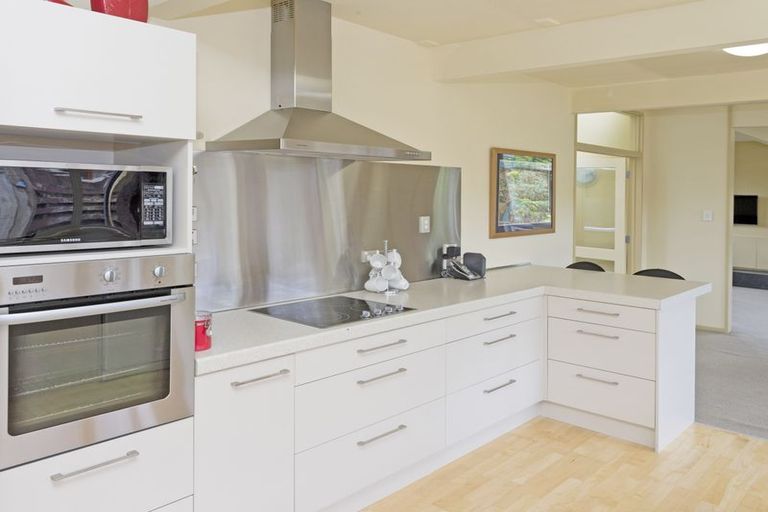 Photo of property in 6 Rochester Street, Awapuni, Palmerston North, 4412