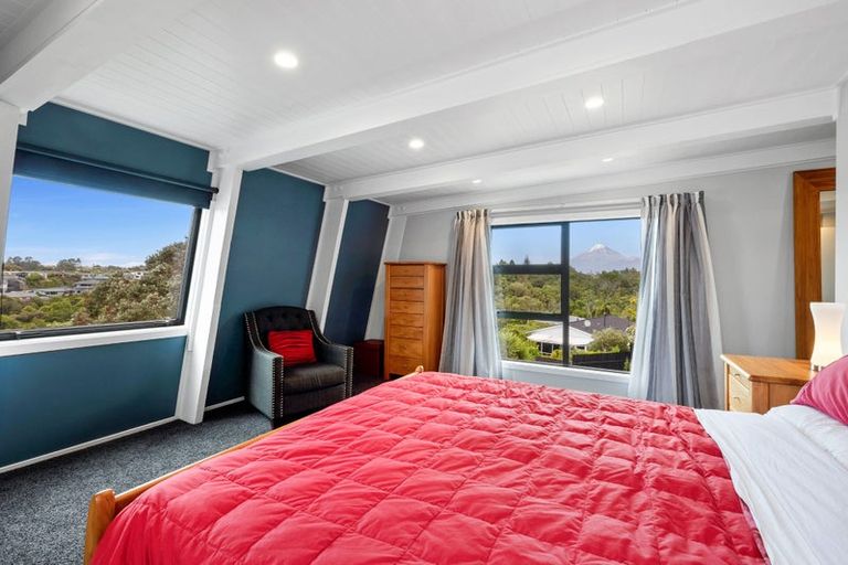 Photo of property in 87 Cumberland Street, Welbourn, New Plymouth, 4312