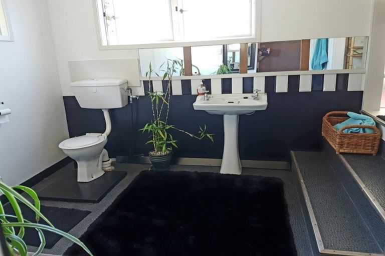 Photo of property in 52 Bright Street, Eketahuna, 4900