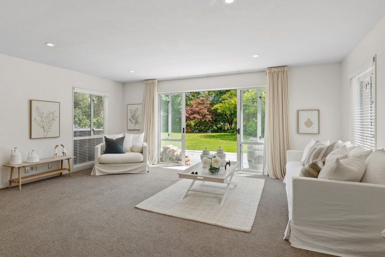 Photo of property in 533 Johns Road, Harewood, Christchurch, 8051