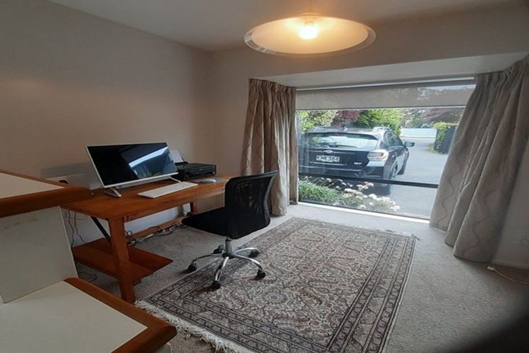 Photo of property in 2/10 Peel Street, Strowan, Christchurch, 8052