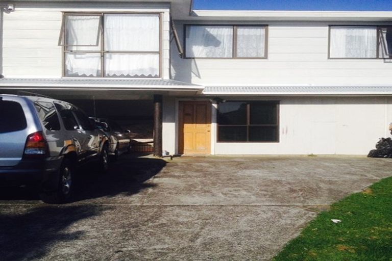 Photo of property in 132 Finlayson Avenue, Clendon Park, Auckland, 2103