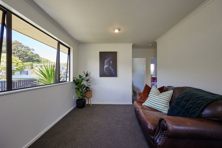 Photo of property in 37a Kotare Place, South Bay, Kaikoura, 7300
