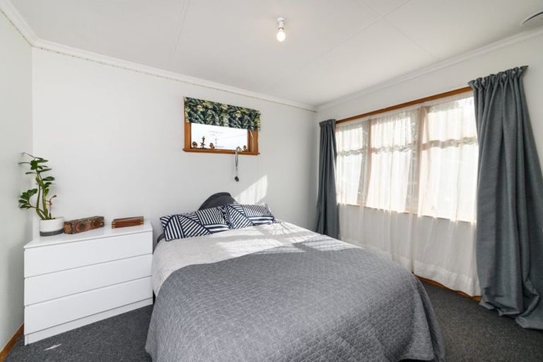 Photo of property in 40 Seaforth Avenue, Milson, Palmerston North, 4414