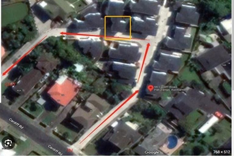 Photo of property in 98 Cardiff Road, Pakuranga, Auckland, 2010