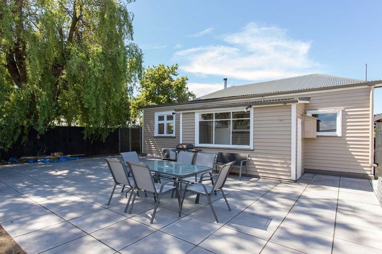 Photo of property in 7 Clive Street, Phillipstown, Christchurch, 8011
