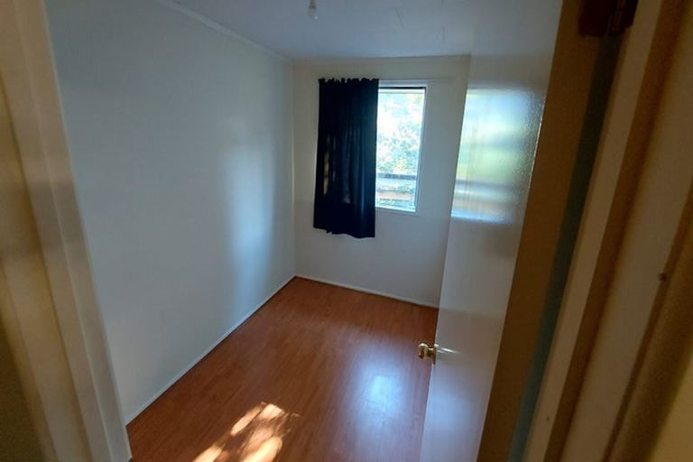 Photo of property in 27 Mary Huse Grove, Manor Park, Lower Hutt, 5019