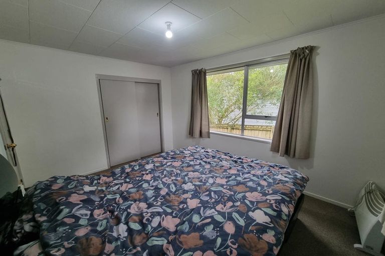 Photo of property in 156 Lynn Road, Bayview, Auckland, 0629