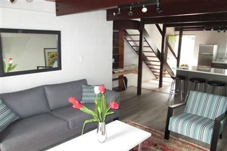 Photo of property in 1/33 Newbridge Place, Ilam, Christchurch, 8041