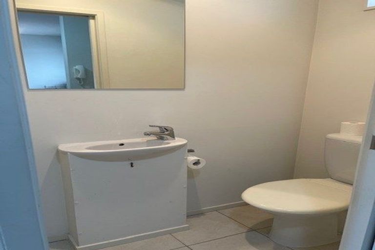 Photo of property in 5/26 Oneroa Road, East Tamaki, Auckland, 2013