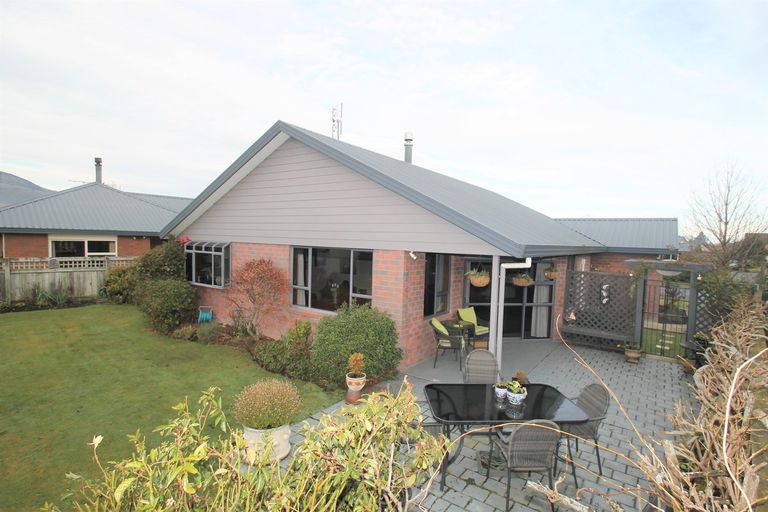 Photo of property in 15 Silverstream Drive, Mosgiel, 9024