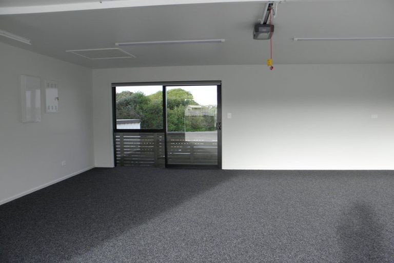 Photo of property in 93d Sandspit Road, Waiuku, 2123