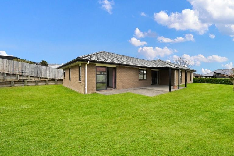 Photo of property in 44 Keston Crescent, Flagstaff, Hamilton, 3210