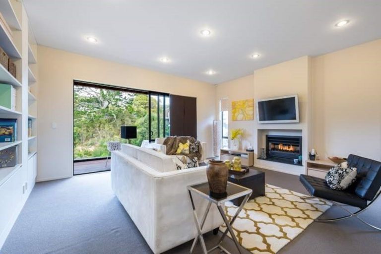 Photo of property in 27 Helvetia Drive, Browns Bay, Auckland, 0630