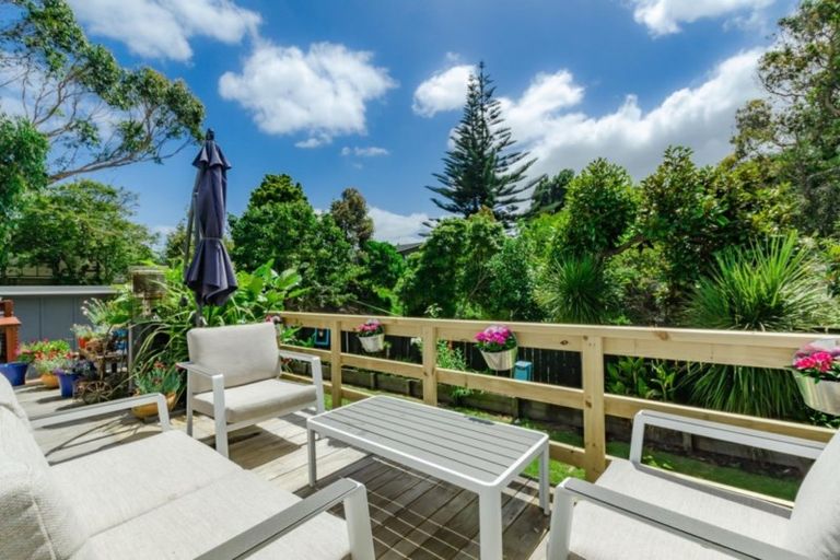 Photo of property in 3b Campion Road, Waikanae Beach, Waikanae, 5036