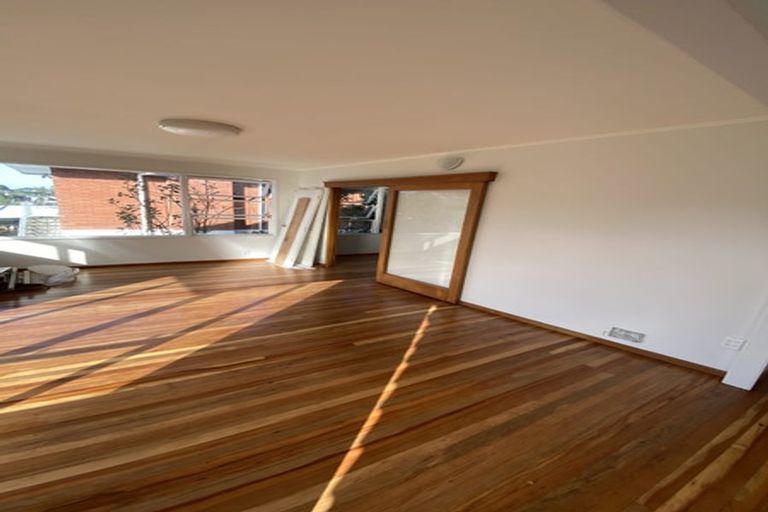 Photo of property in 221/19 Downing Street, Glenfield, Auckland, 0629