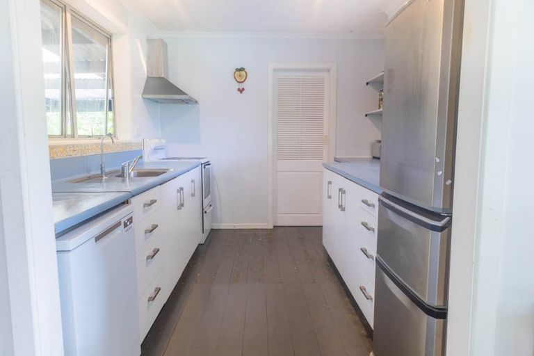 Photo of property in 822 Motukawa Road, Tarata, Inglewood, 4387