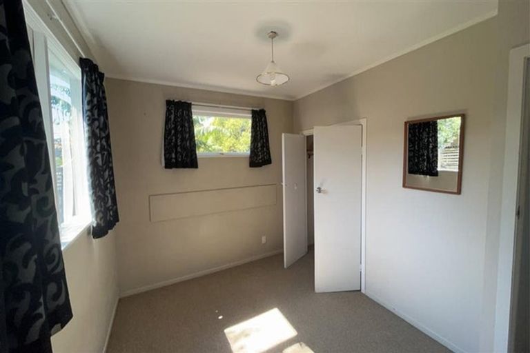 Photo of property in 4/15 Glengarry Road, Glen Eden, Auckland, 0602