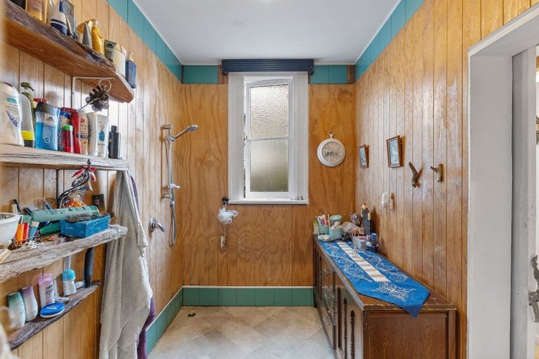 Photo of property in 32 Cuba Street, Marton, 4710