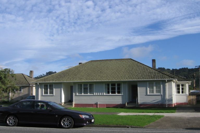 Photo of property in 1191 High Street, Taita, Lower Hutt, 5011