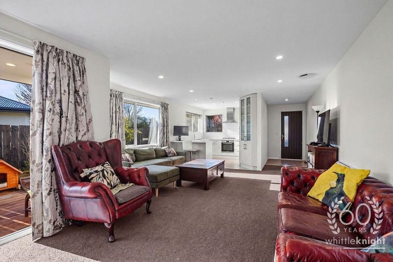 Photo of property in 130a Halswell Junction Road, Halswell, Christchurch, 8025
