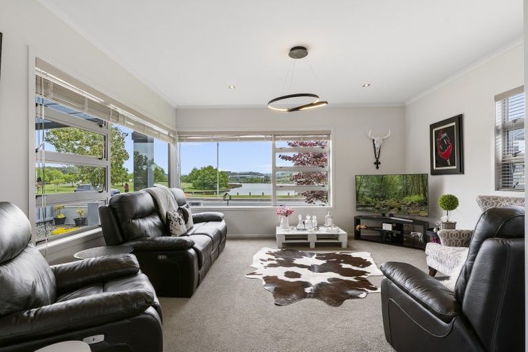 Photo of property in 21 Lakeview Quay, Pyes Pa, Tauranga, 3112